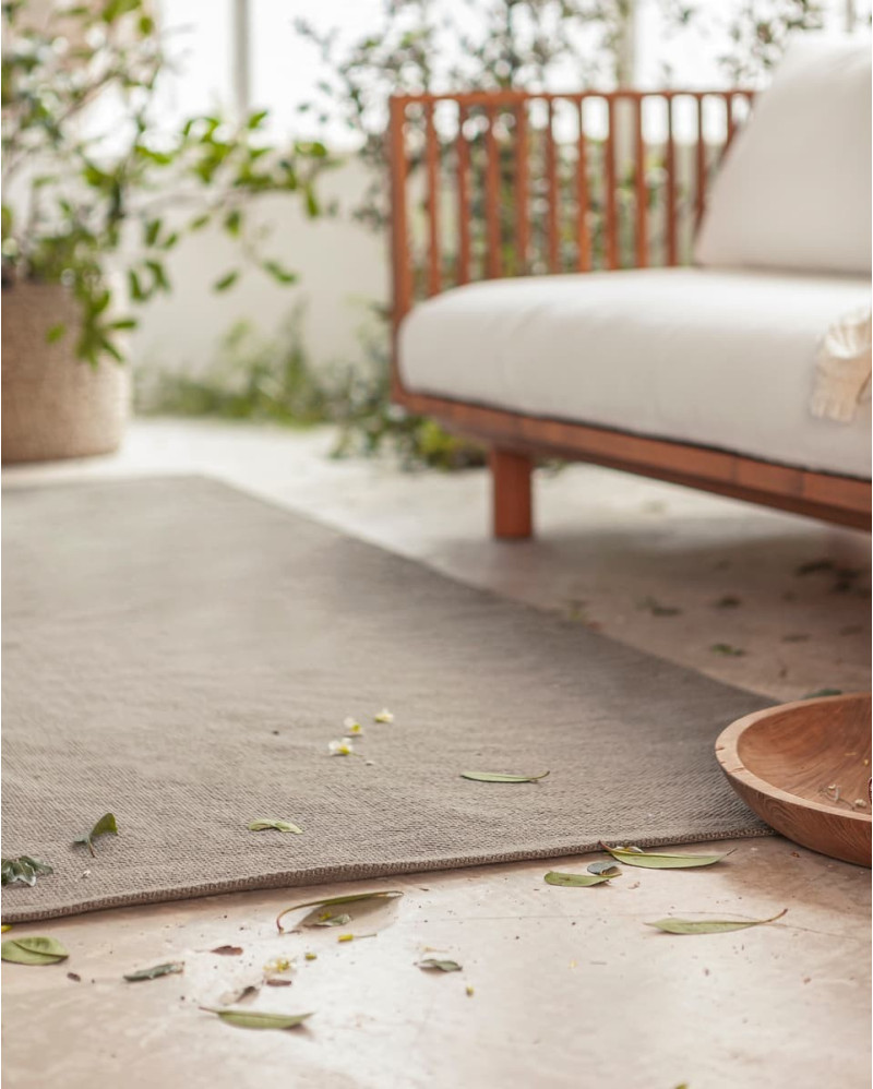 Outdoor rug in polypropylene 250 x 350 cm