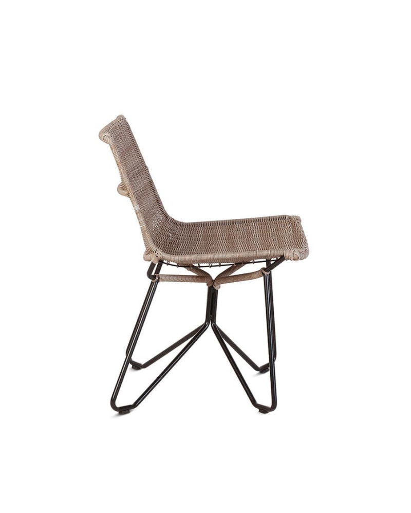 CAMP Outdoor chair made of synthetic rope and iron