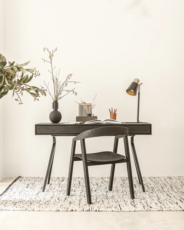 MAJESTI desk in recycled...