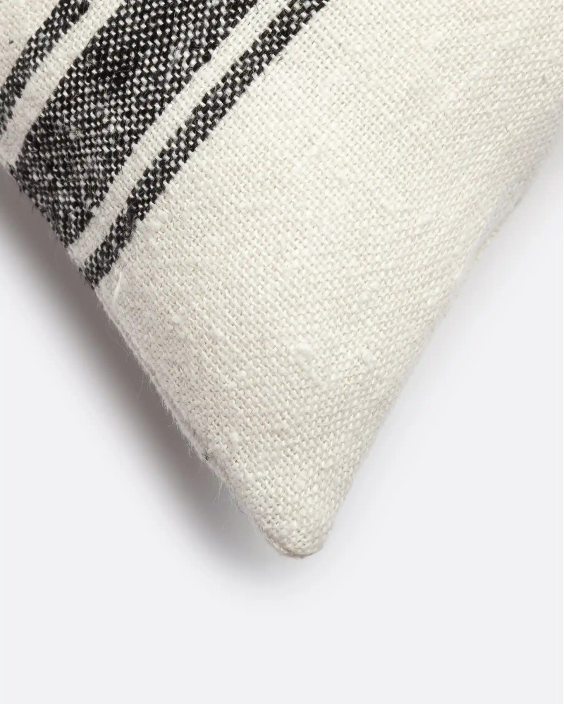 AGAR cushion cover in linen 60 x 60 cm in white colour