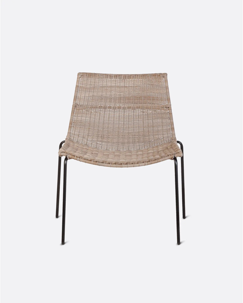 CAMP outdoor lounge chair in synthetic rattan and iron 64 x 57 x 71 cm