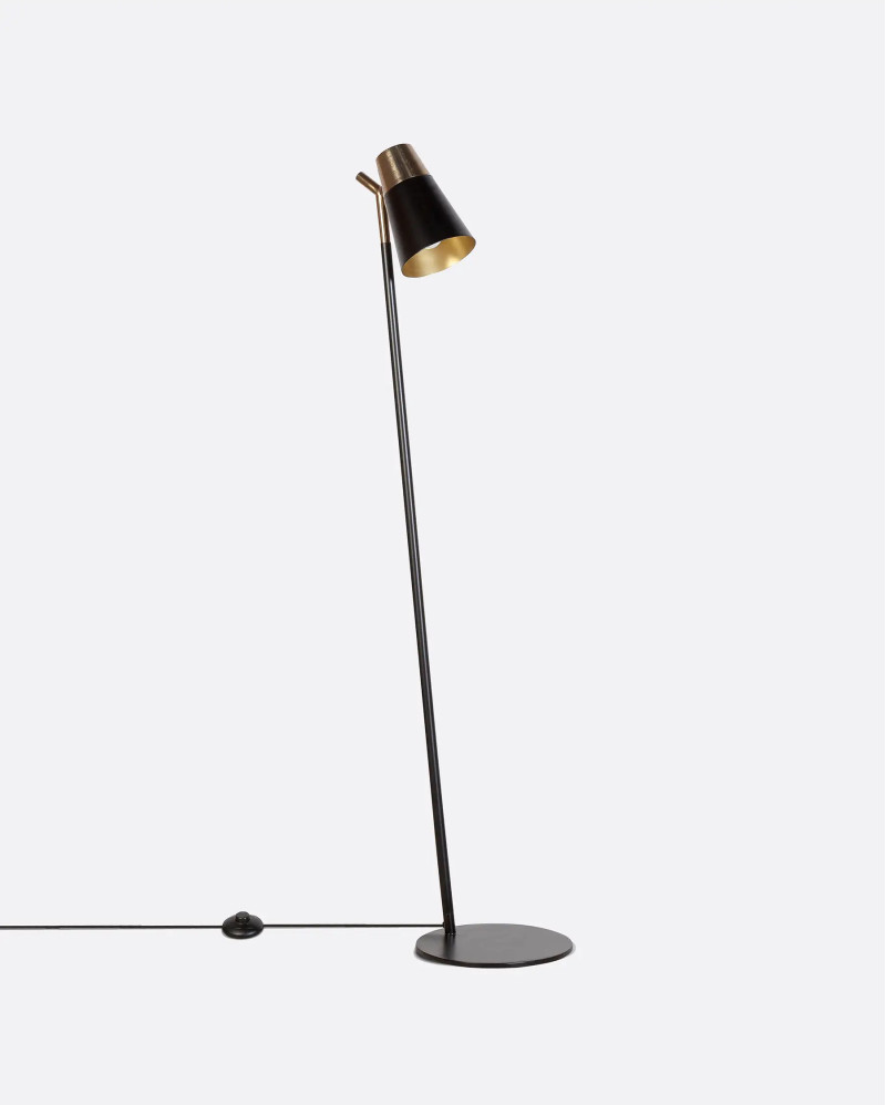 ALICE floor lamp in painted iron 35 x 35 x 155 cm