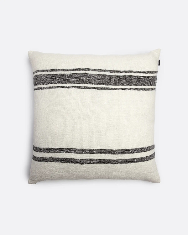 KARNAL cushion cover in...