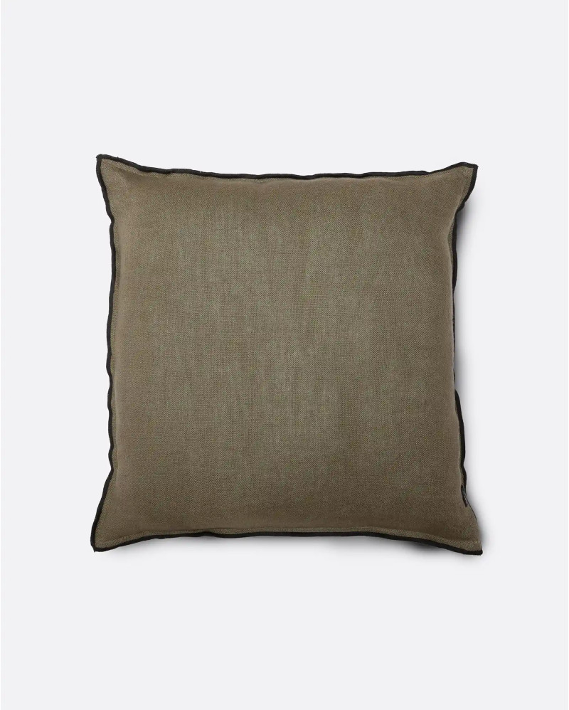 Housse de coussin NADIVI en lin 50 x 50 cm en couleur vert olive