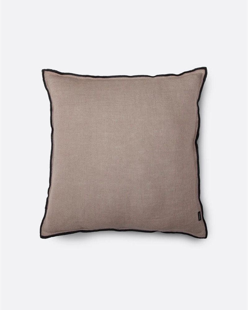 Housse de coussin NADIVI en lin 50 x 50 cm en couleur beige