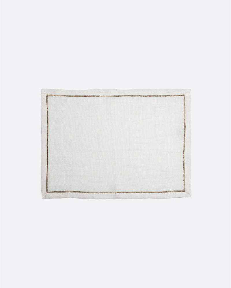 YAMPUR placemat in jute 50 x 35 cm in white colour. Set of 2 units