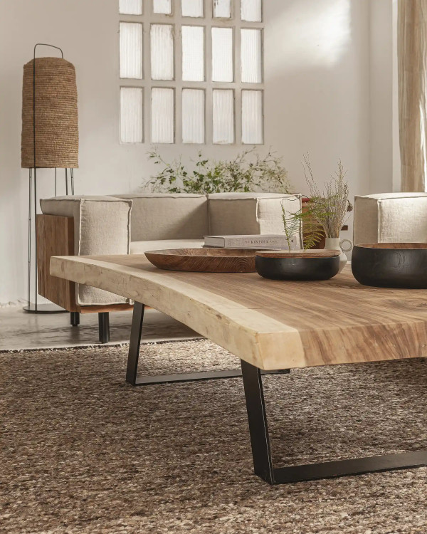 KNOT coffee table in suar...