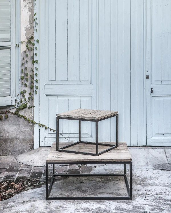 CUB side table in teak wood...