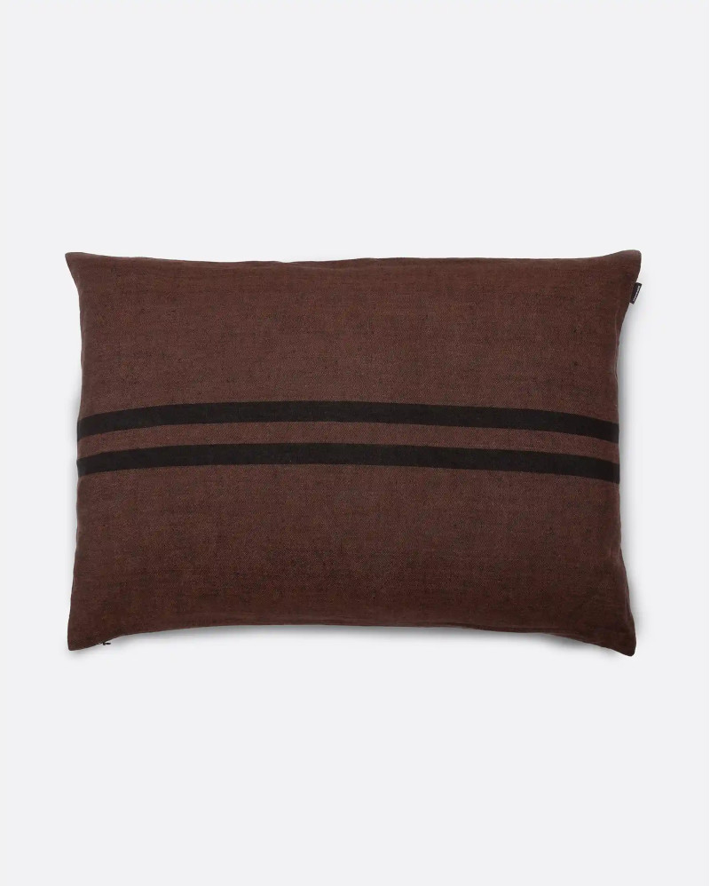 Housse de coussin UPRAL en lin 70 x 50 cm en couleur marron