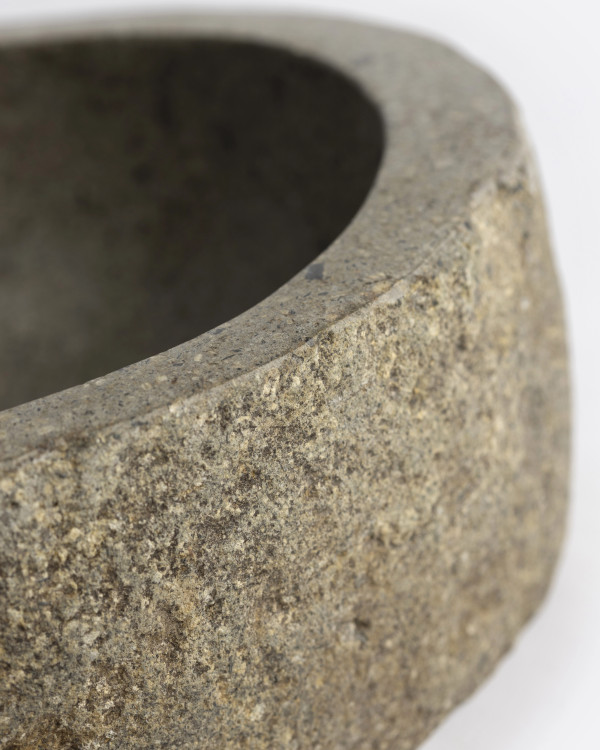 KIMIA M bowl in stone 17 x...