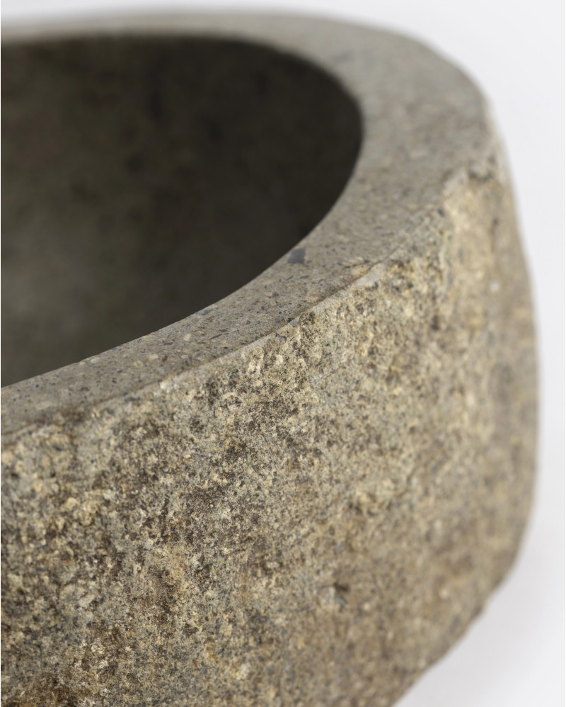 KIMIA M bowl in stone 17 x 15 x 8 cm in natural colour