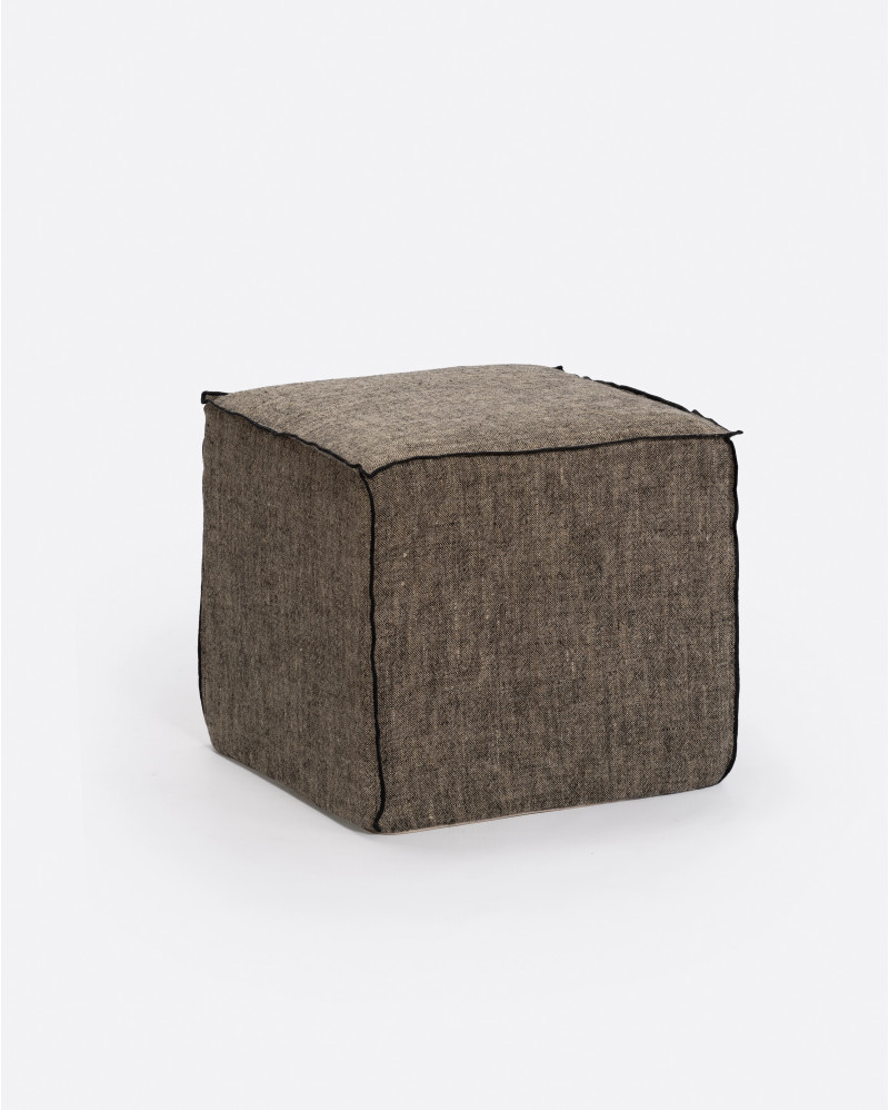 Pouf MANDYA en lin et mousse 50 x 50 x 45 cm en couleur naturelle et noire