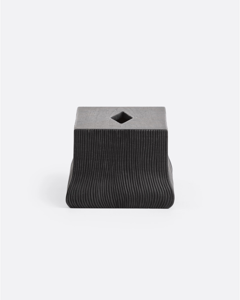 MEJA tissue box in recycled teak wood 14 x 26 x 10 cm in black colour