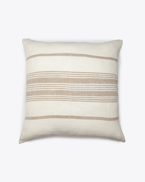 ZIP cushion cover in linen...