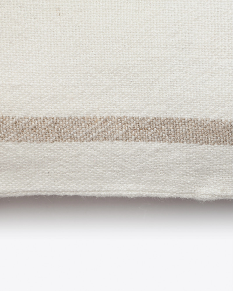 ZIP cushion cover in linen 60 x 40 cm in white colour with natural stripes