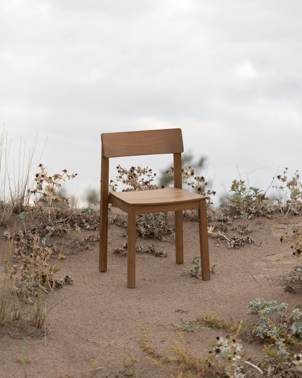 Chaise RAWI WA en bois de...