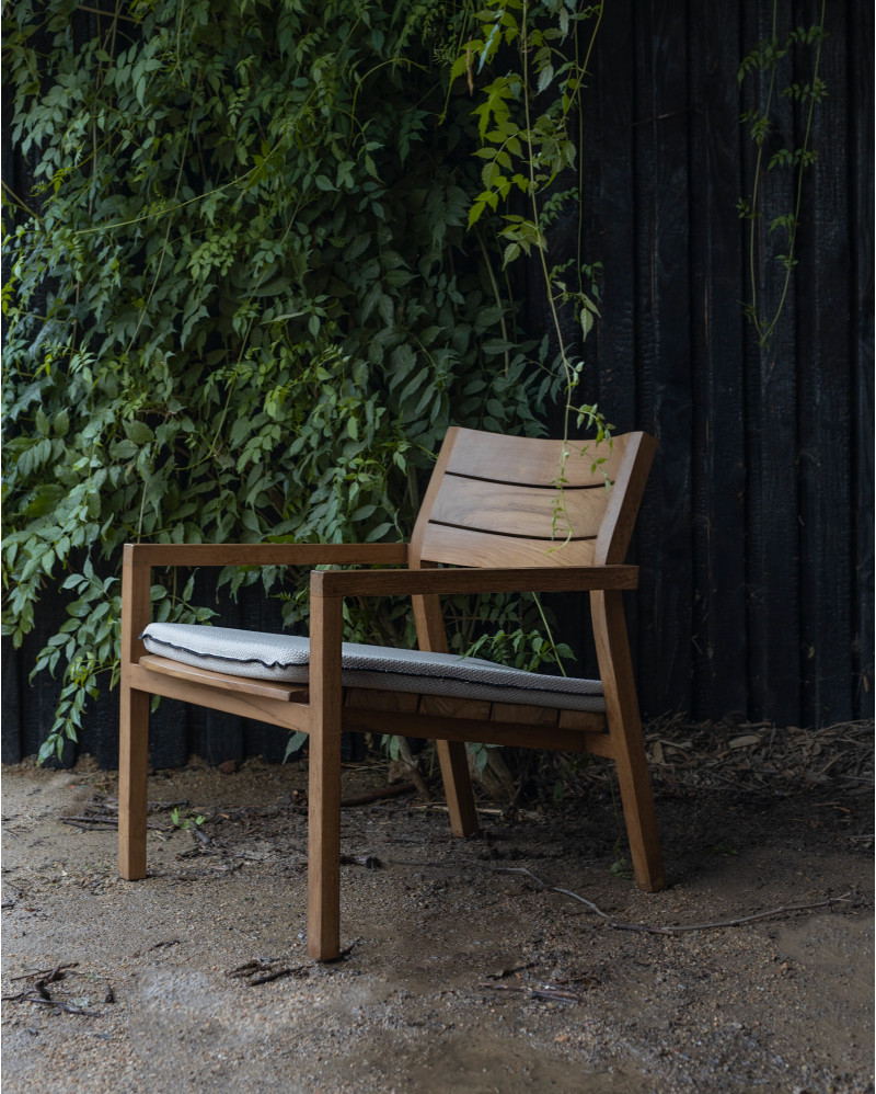 Fauteuil d'extérieur GENESIS en bois de teck 62 x 73 x 72 cm en couleur naturelle (empilable)