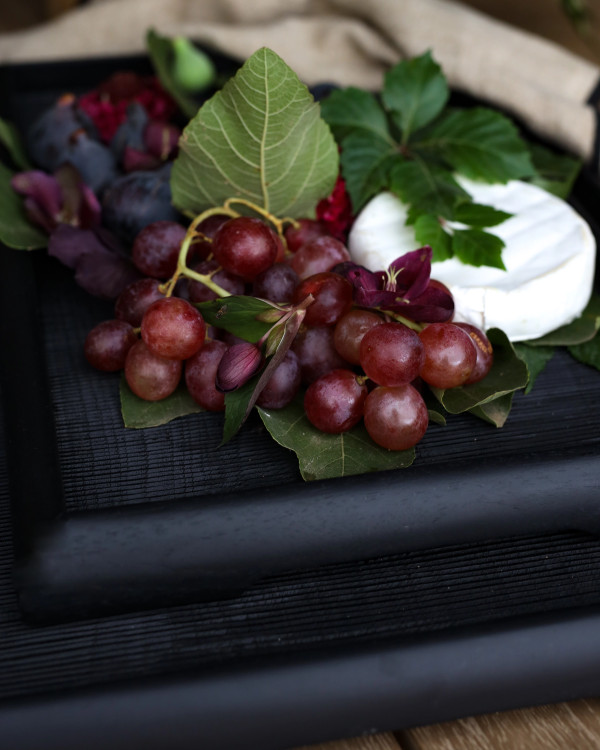 MEJA tray in recycled teak...