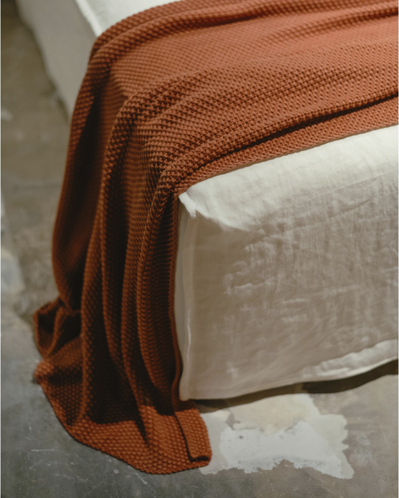 Plaid KARIKAL in organic cotton 170 x 130 cm in terracotta colour
