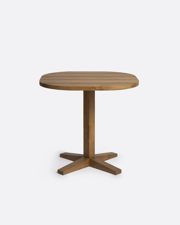 Mesa de comedor de exterior...