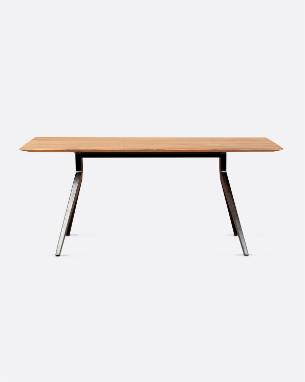 MAJESTI dining table in...