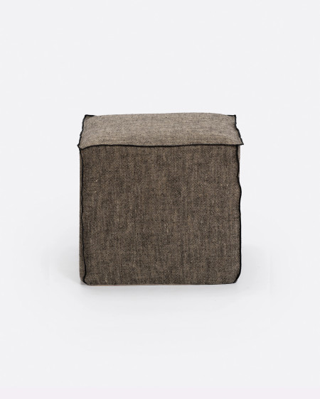 Puf MANDYA de lino y espuma 50 x 50 x 45 cm en color natural y negro