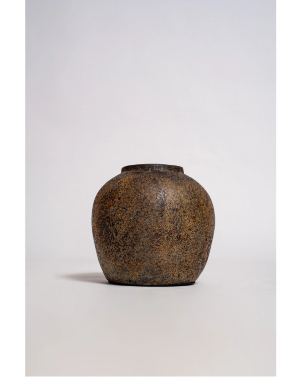 MONANA decorative clay vase...