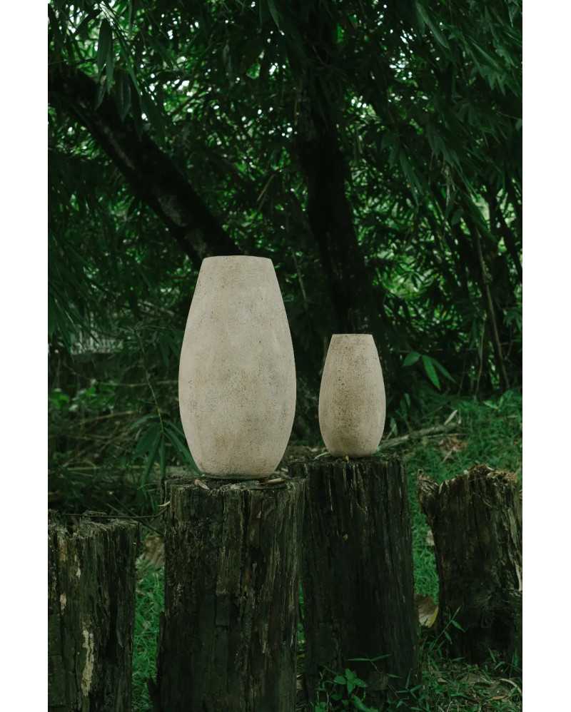 Vase décoratif WIN en argile 34 x 34 x 63 cm