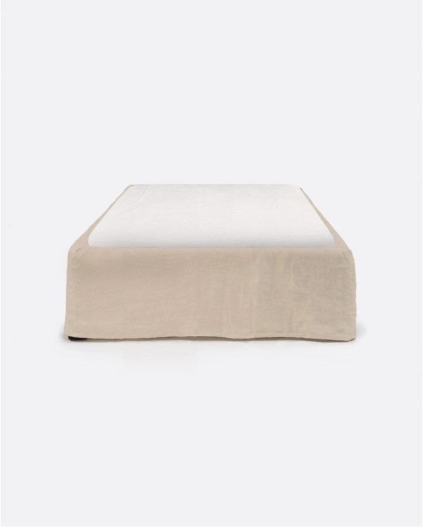 BEETHOVEN upholstered bed...