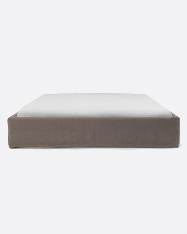 BEETHOVEN upholstered bed...