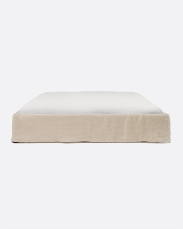 BEETHOVEN upholstered bed...