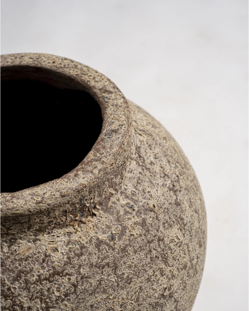 DAH decorative clay vase 26 x 26 x 32 cm