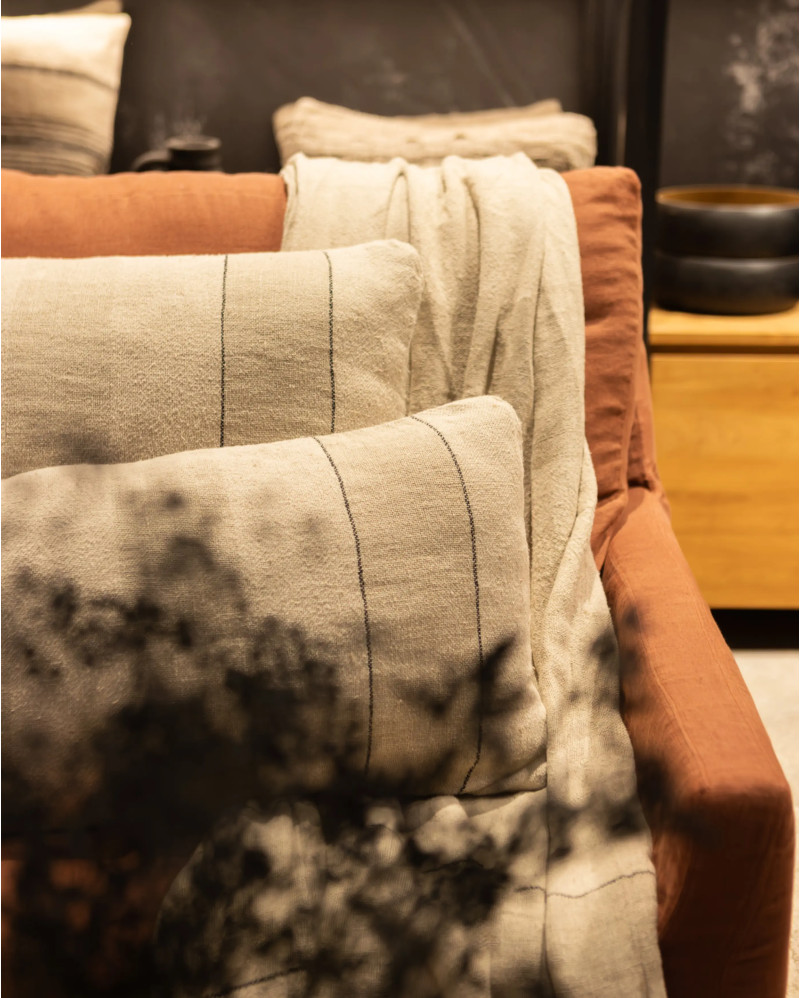 Housse de coussin MUNDLI en lin 60 x 40 cm