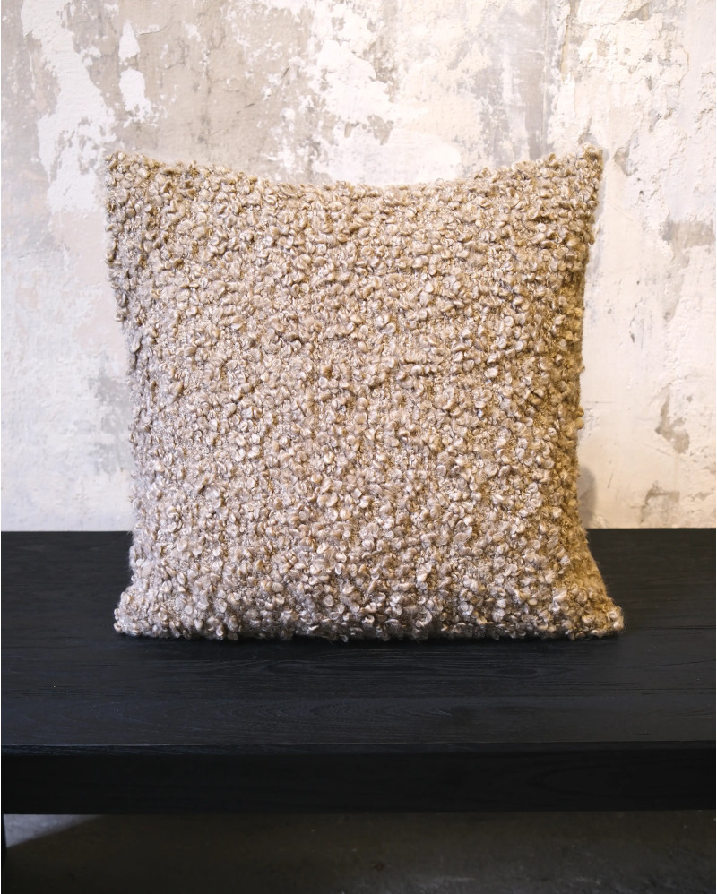 Housse de coussin DHANA 50 x 50 cm couleur taupe