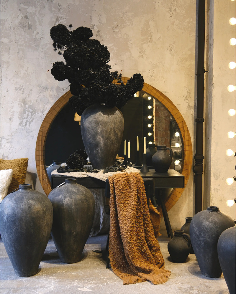 DHANA throw 170 x 130 cm rust color