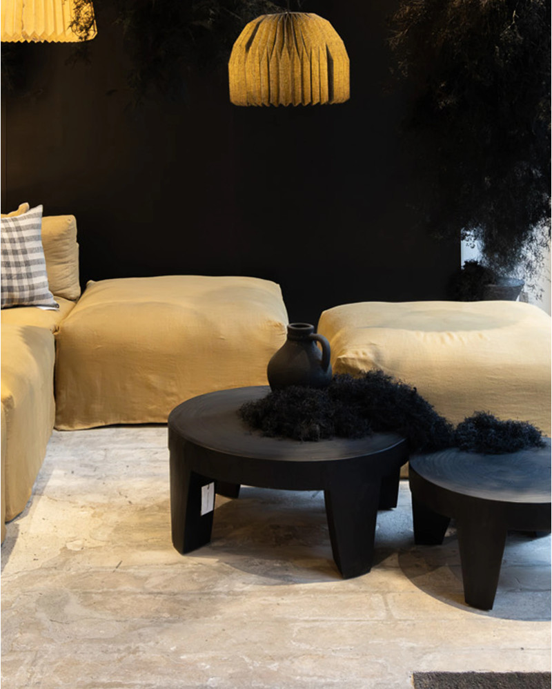 RIVIA coffee table in suar wood Ø 80 cm x 35 cm height in black