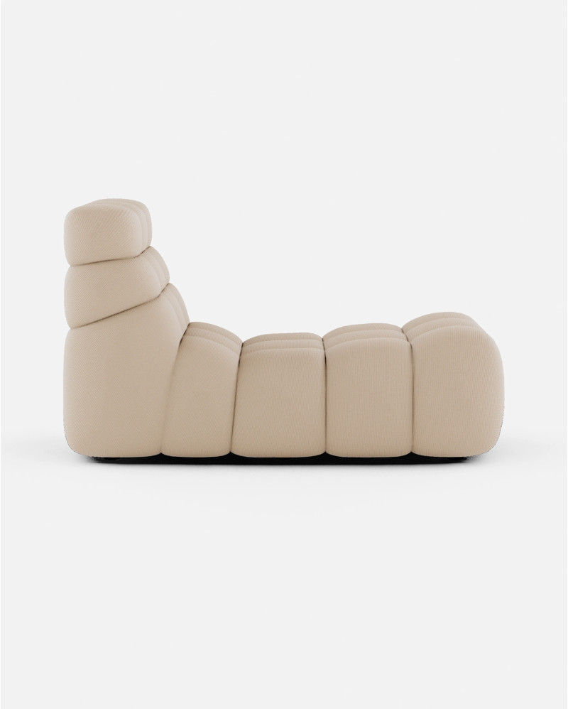 Chaise longue relax CHOPIN en oléfine recyclée 65 x 135 x 76 cm en couleur naturelle