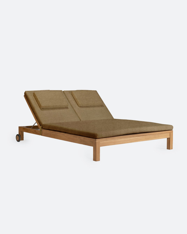GENESIS outdoor sunbed in...
