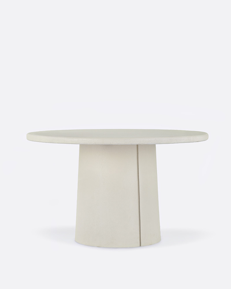 CLAUDE Outdoor dining table in concrete Ø 125 cm x 75 cm high