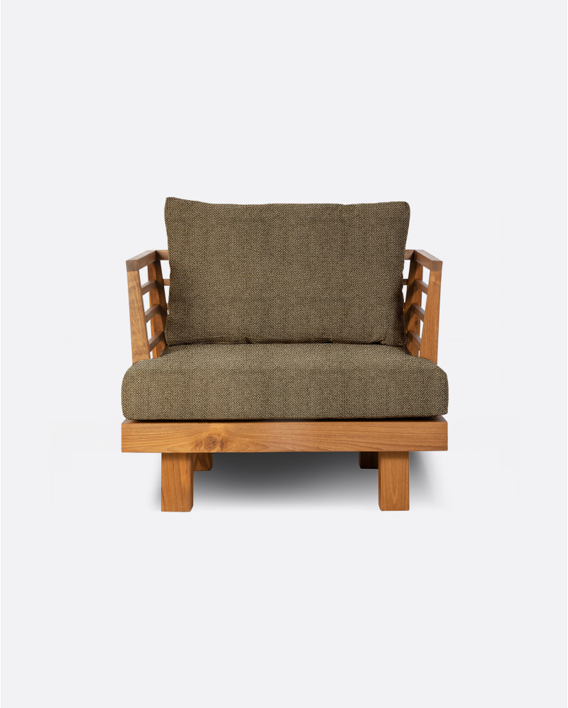 Sofá de exterior STRAUSS 1 plaza en teca natural y olefina, 86 × 84 × 67 cm, en tapizado color arena (Sand)