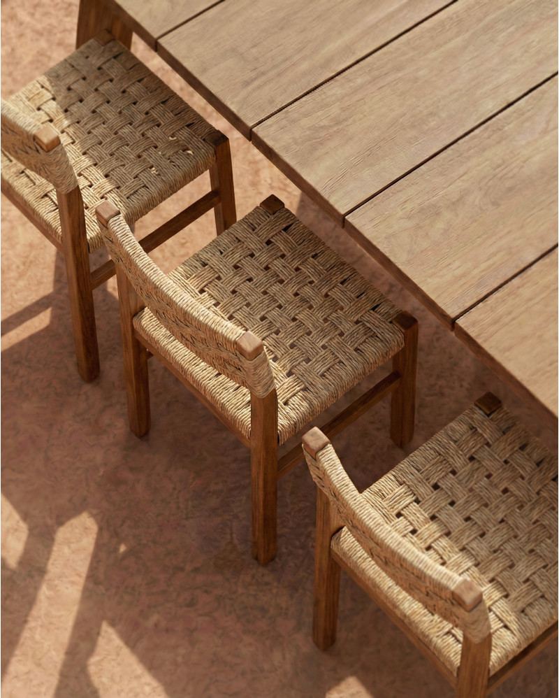 Silla de exterior CORA de madera de teca y cuerda sintética 52 x 55 x 77 cm en color natural