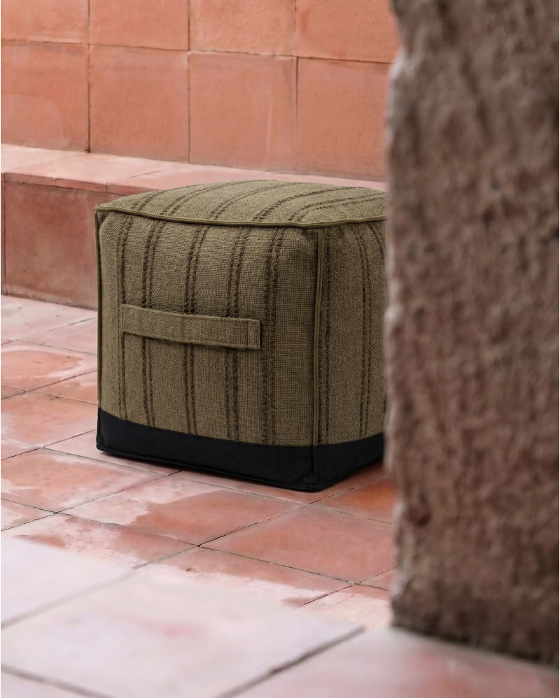 Puf de exterior CACCINI 50 x 50 x 45 cm de altura en color cammel